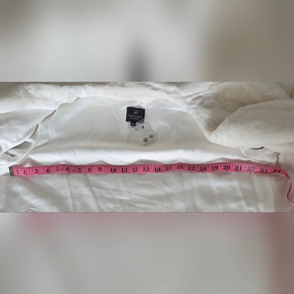 Adrianna Papell Ivory 3/4 Sleeve Fur Jacket - Picture 8 of 10